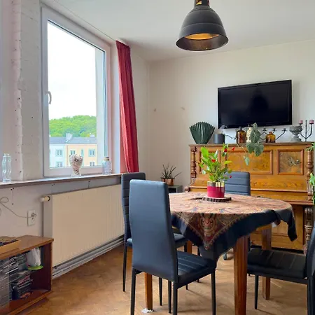 Homestay Polaroid - Charming Place, 15 Minutes To Old Town & Seaside *