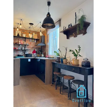 Polaroid - Charming Place, 15 Minutes To Old Town & Seaside Homestay *