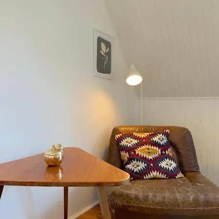 Séjour chez l'habitant Polaroid - Charming Place, 15 Minutes To Old Town & Seaside